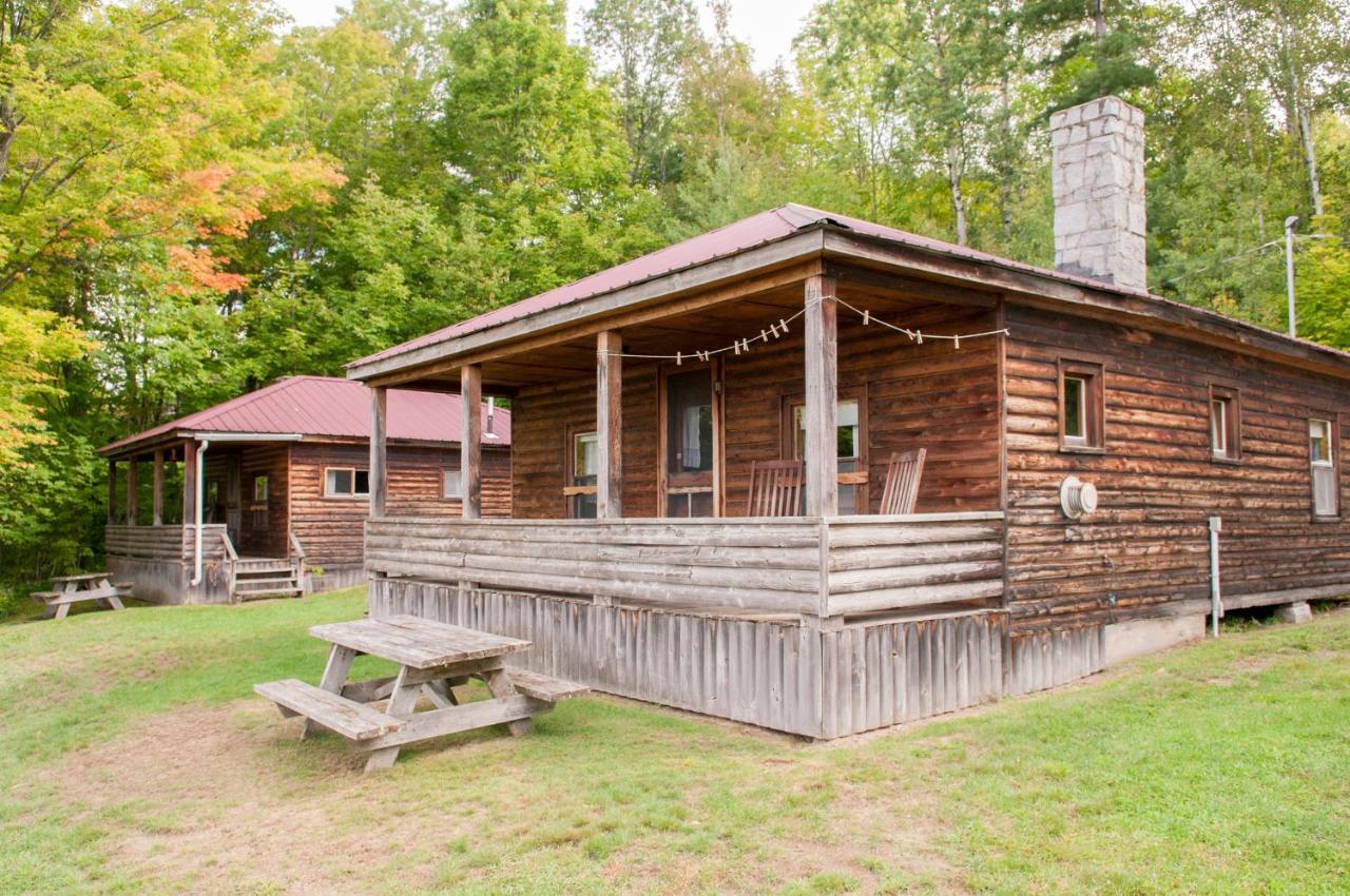 Mountain Lake Cottages Westmore Esterno foto