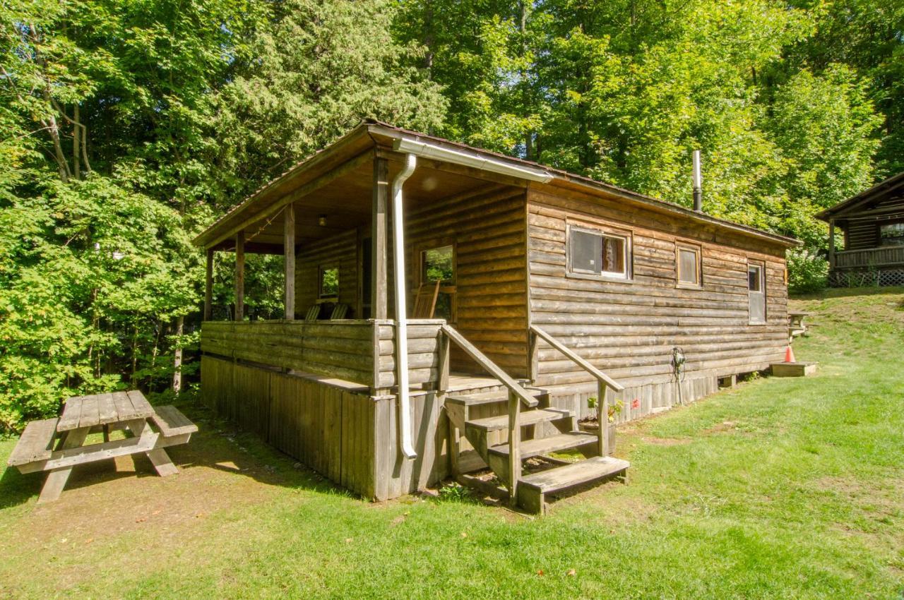 Mountain Lake Cottages Westmore Esterno foto