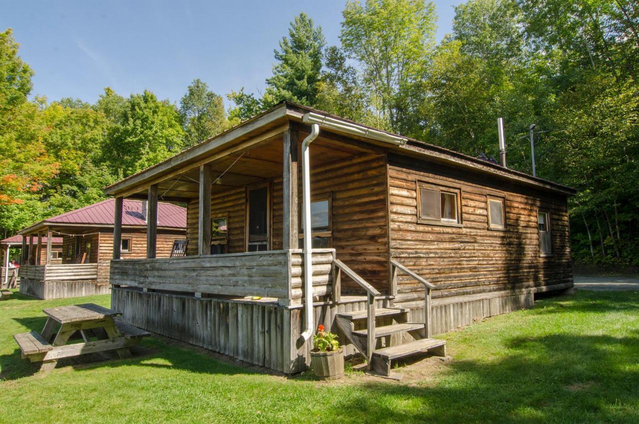 Mountain Lake Cottages Westmore Esterno foto