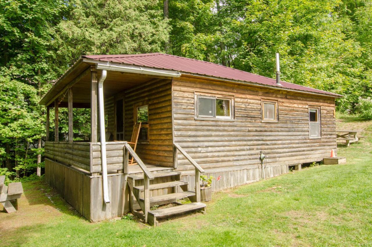 Mountain Lake Cottages Westmore Esterno foto