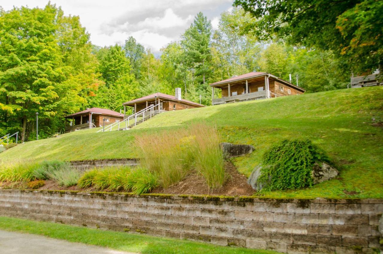 Mountain Lake Cottages Westmore Esterno foto